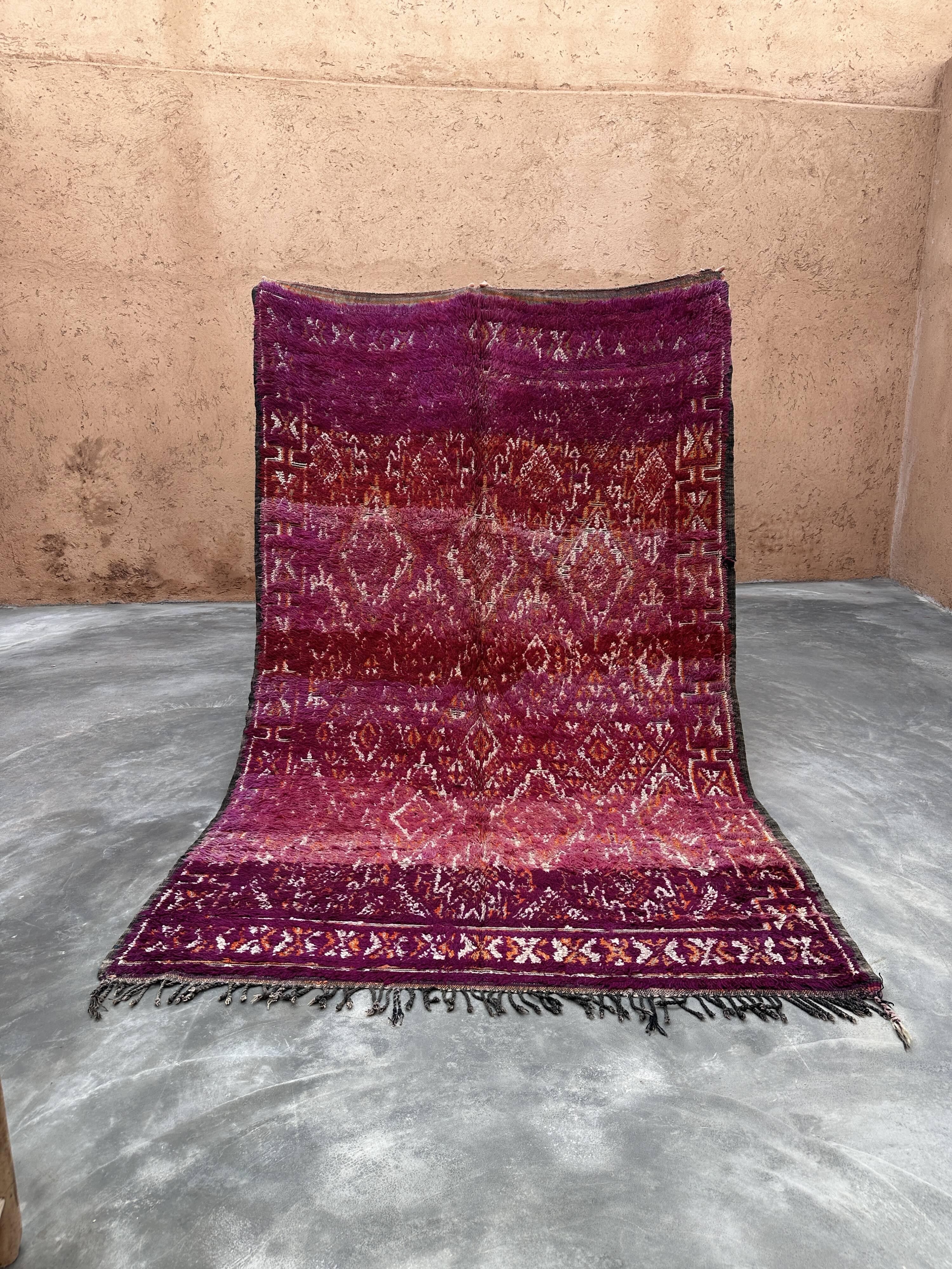 Moroccan rug - 198 x 314 cm