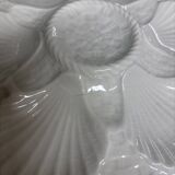 4 Longchamp oyster plates