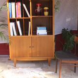 Vintage oak chest of drawers with vinyl storage, Year 1960. Ref Willy