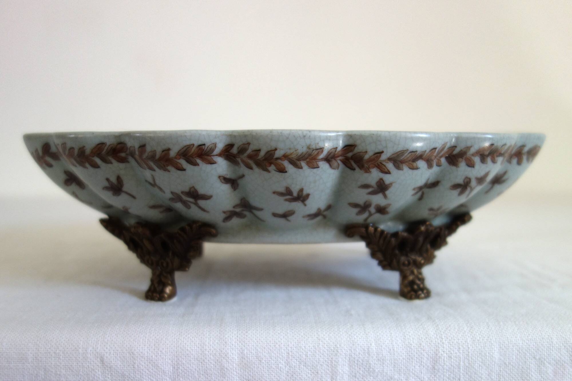 Empty pocket bowl in porcelain G & C Interiors Denmark