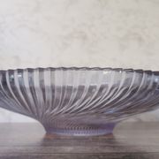 Striated glass cut