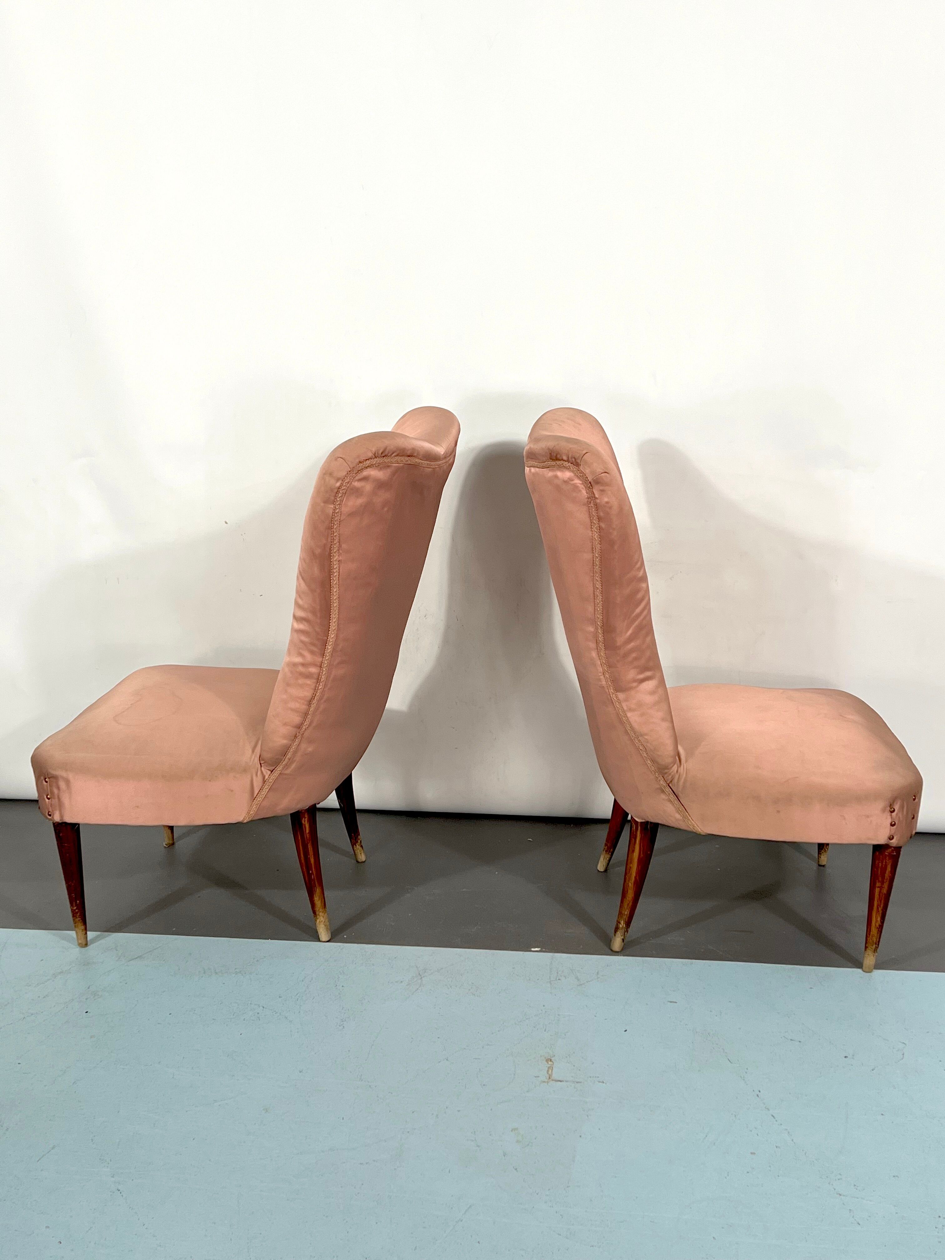 Italian vintage pair of pink club armchairs