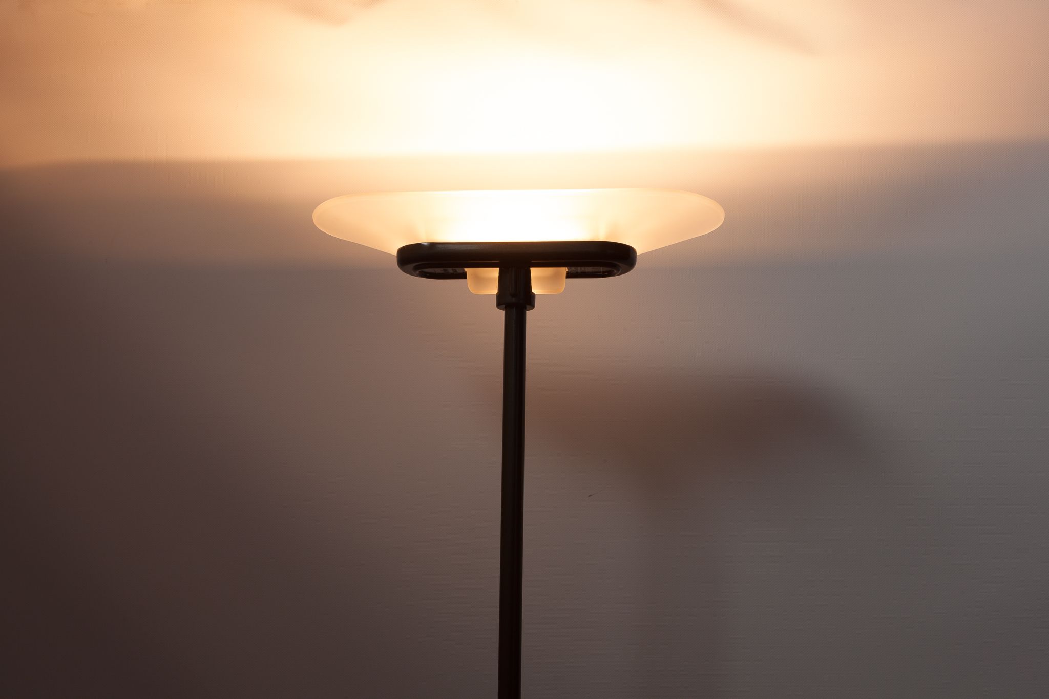 Jill A380 floor lamp by Perry King, Santiago Miranda & Gianluigi Arnaldi for Arteluce, 1980s