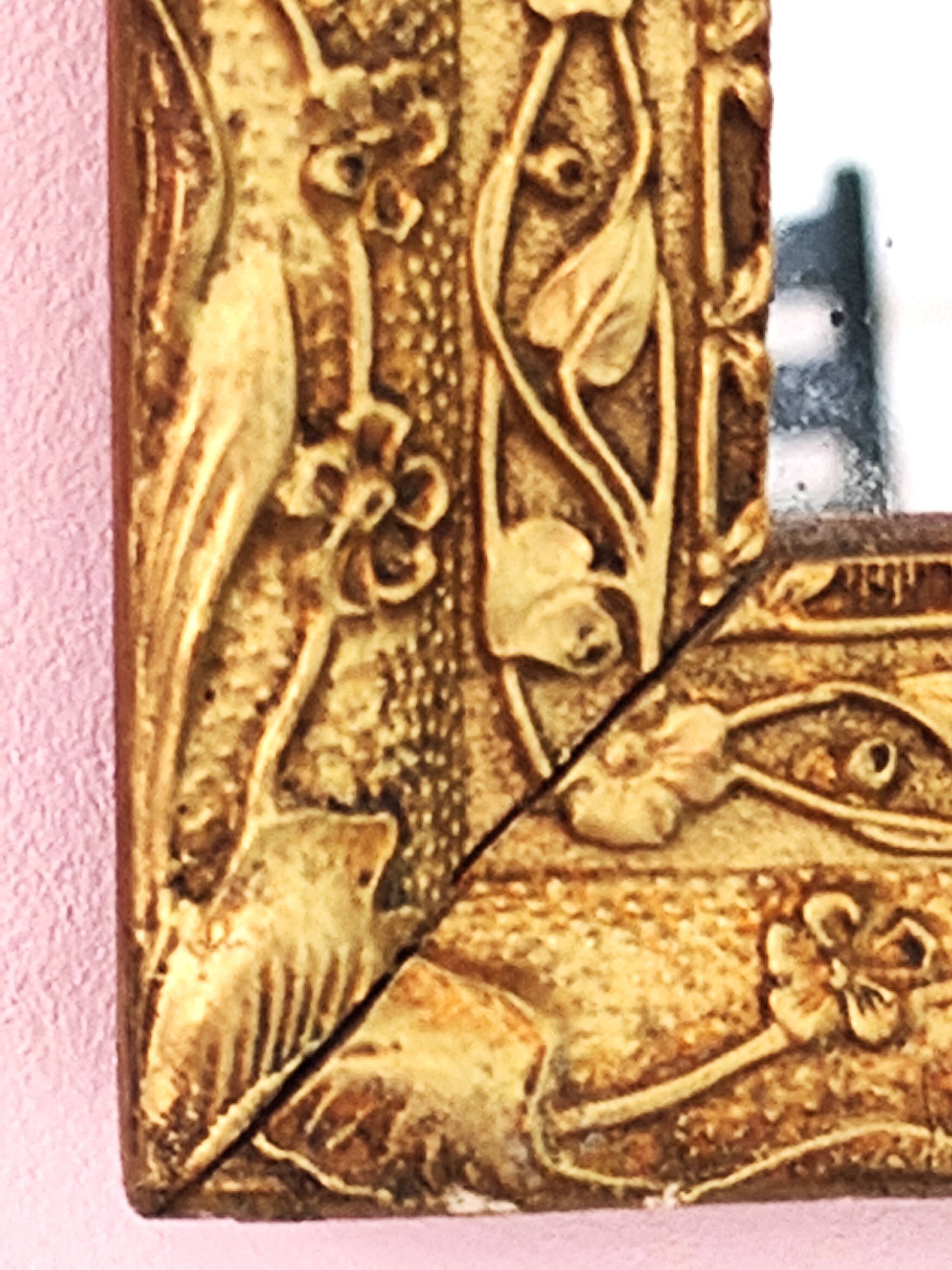 Miroir rectangulaire Art déco, cadre doré et travaillé