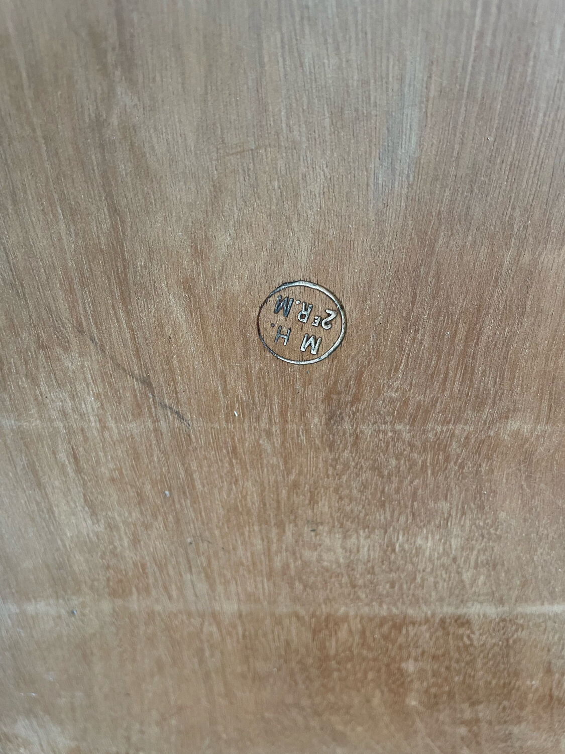 Table basse un tiroir bois vintage ep 50/60