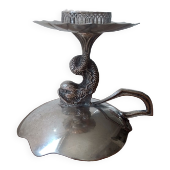 Bougeoir dauphin en métal argenté