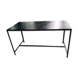 Table in metal