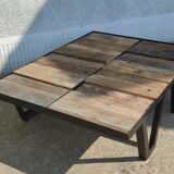 Table basse bois et métal de style industriel