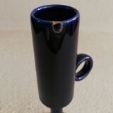 Hand candle holder