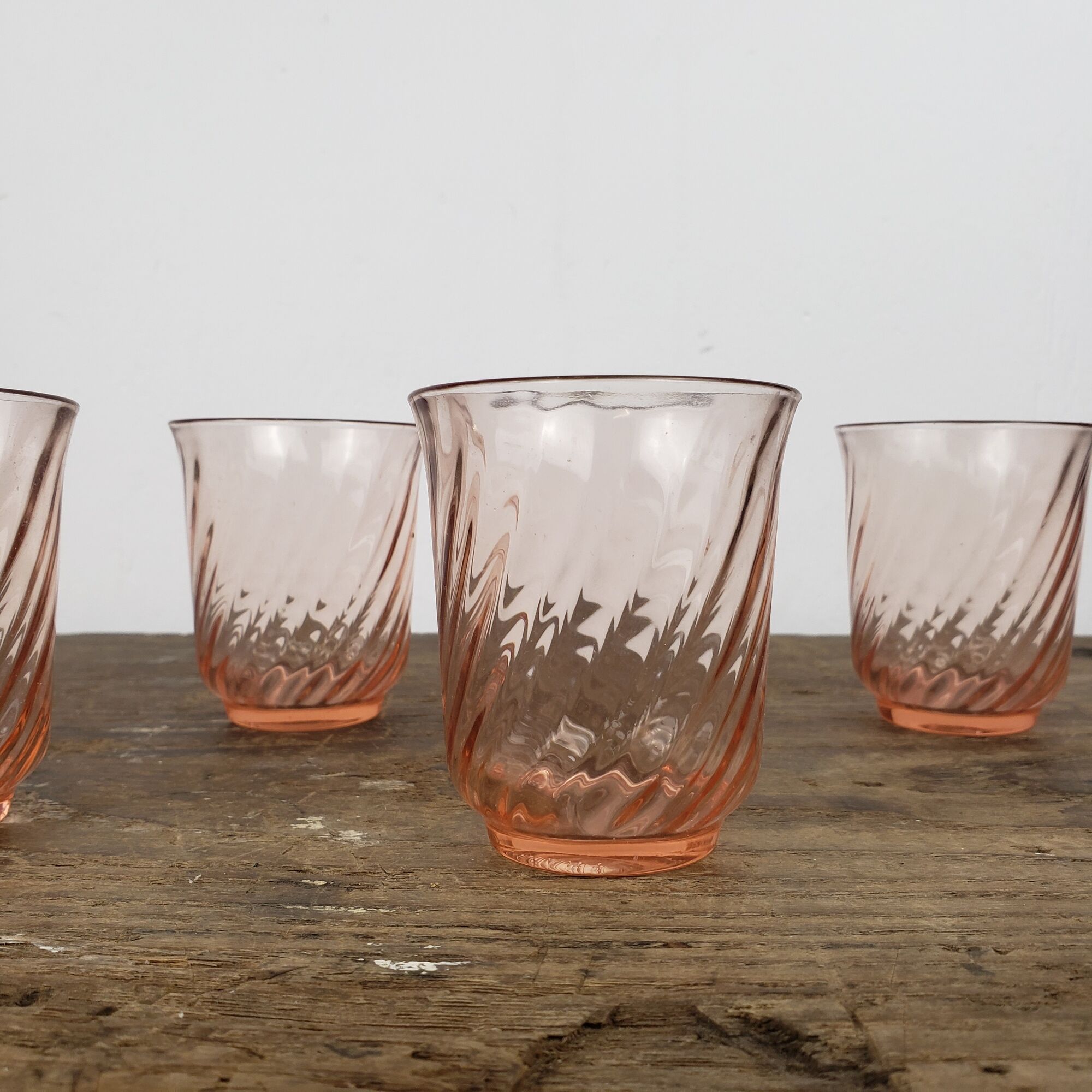 4 Verres à Collectionner McDonalds Autriche 2024 - Série Rahm & AngiesStrickZauber