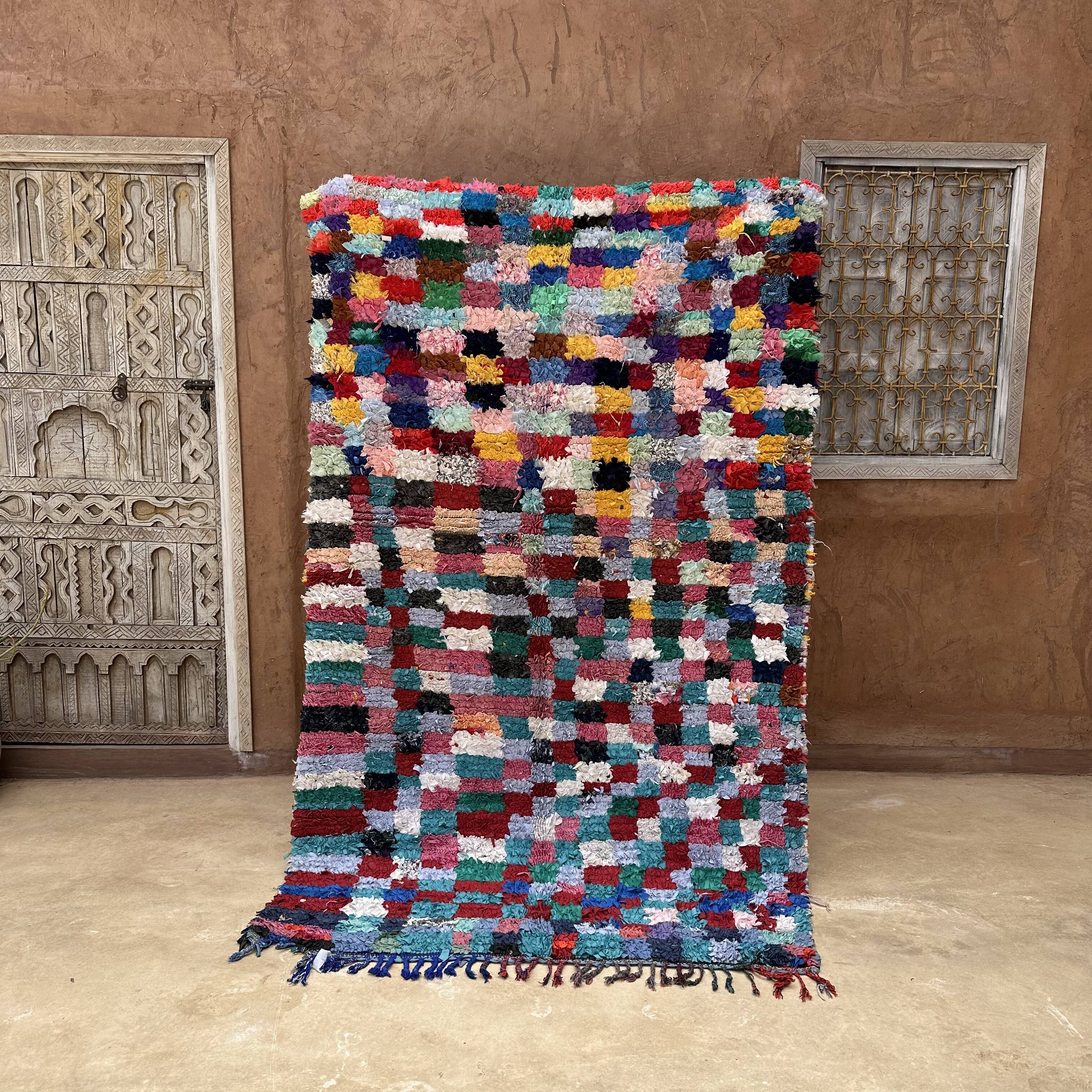 Colorful Boucherouite Moroccan rug - 141 x 237 cm