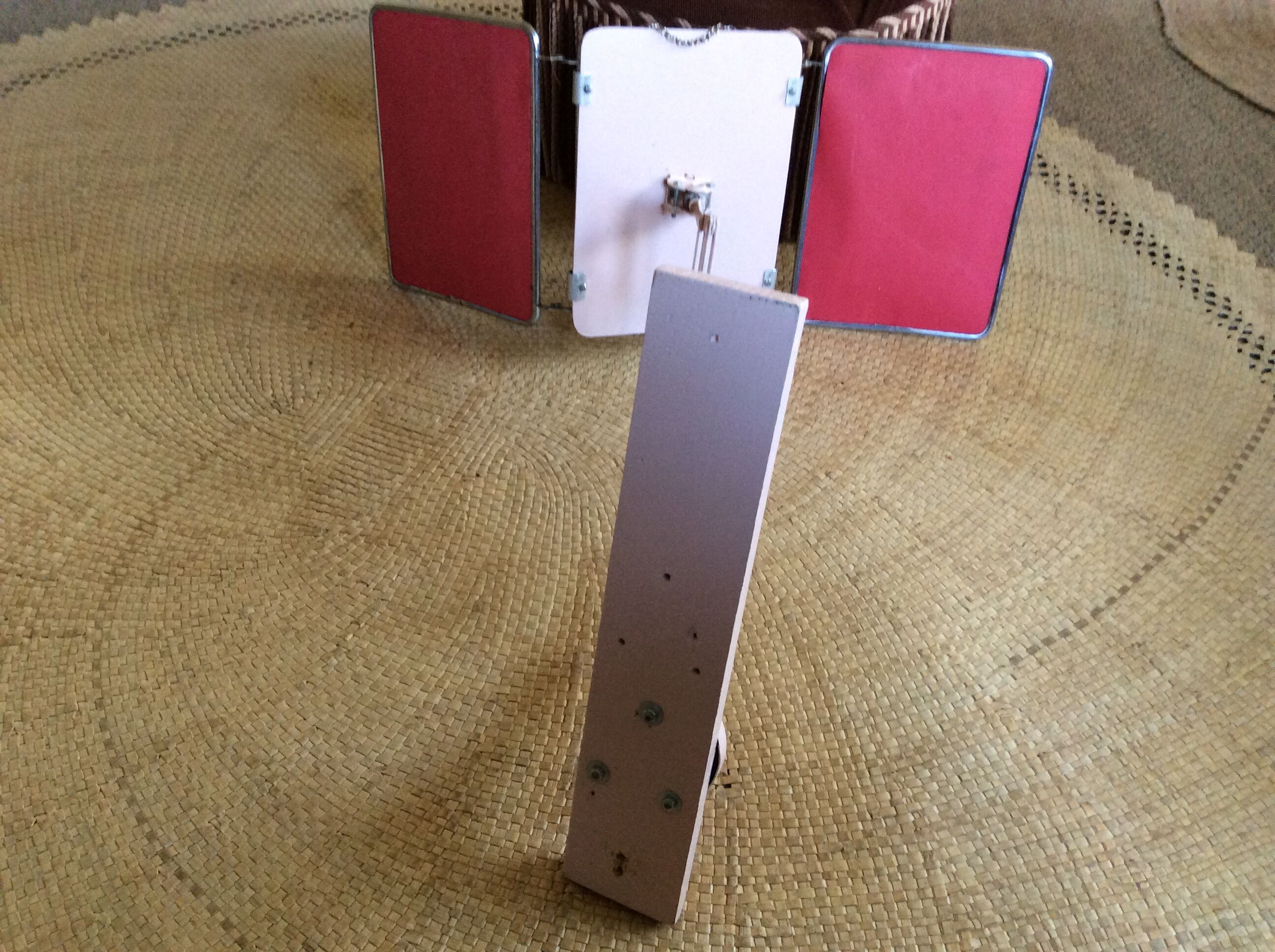 Barber's mirror on plinth 57x23cm