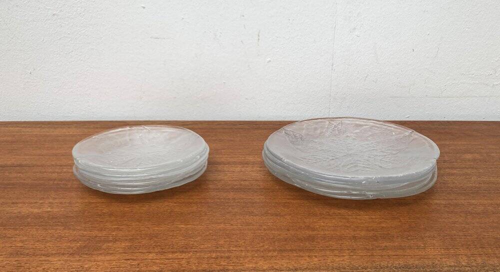 Vintage floral glass plates from Sweden by Ann Wärff for Kosta Boda, set of 11.