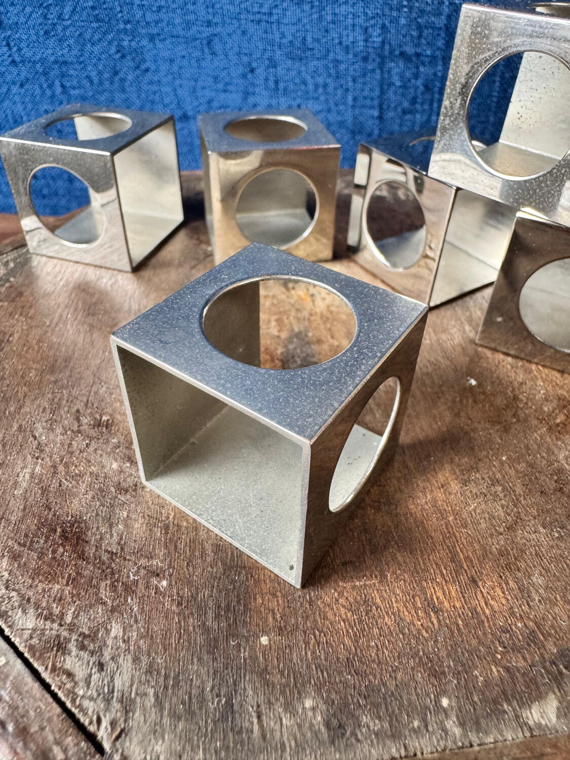 Set of 6 minimalist chrome steel candle holders from the 70s.