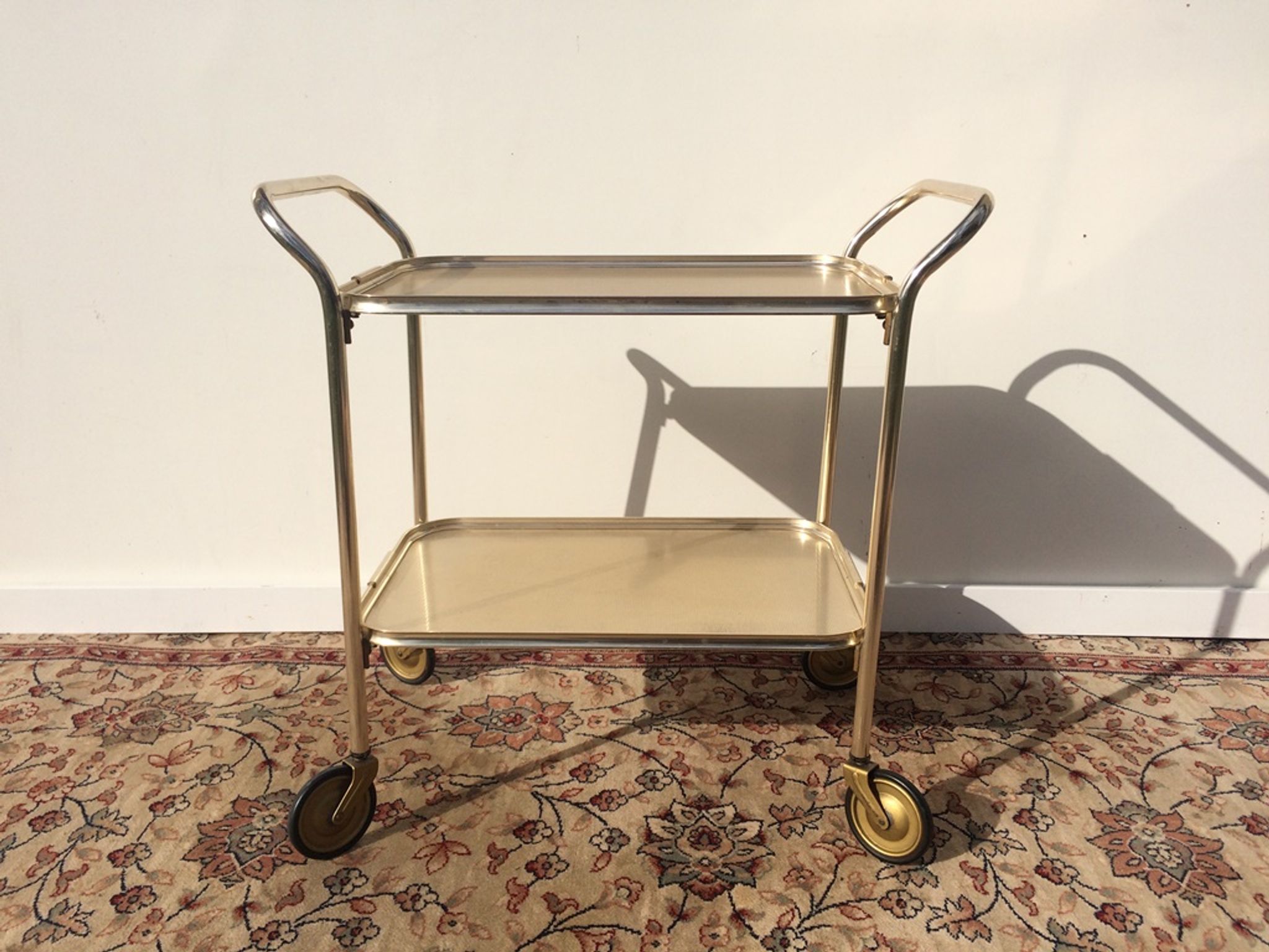 Vintage trolley bar Carefree England 50s