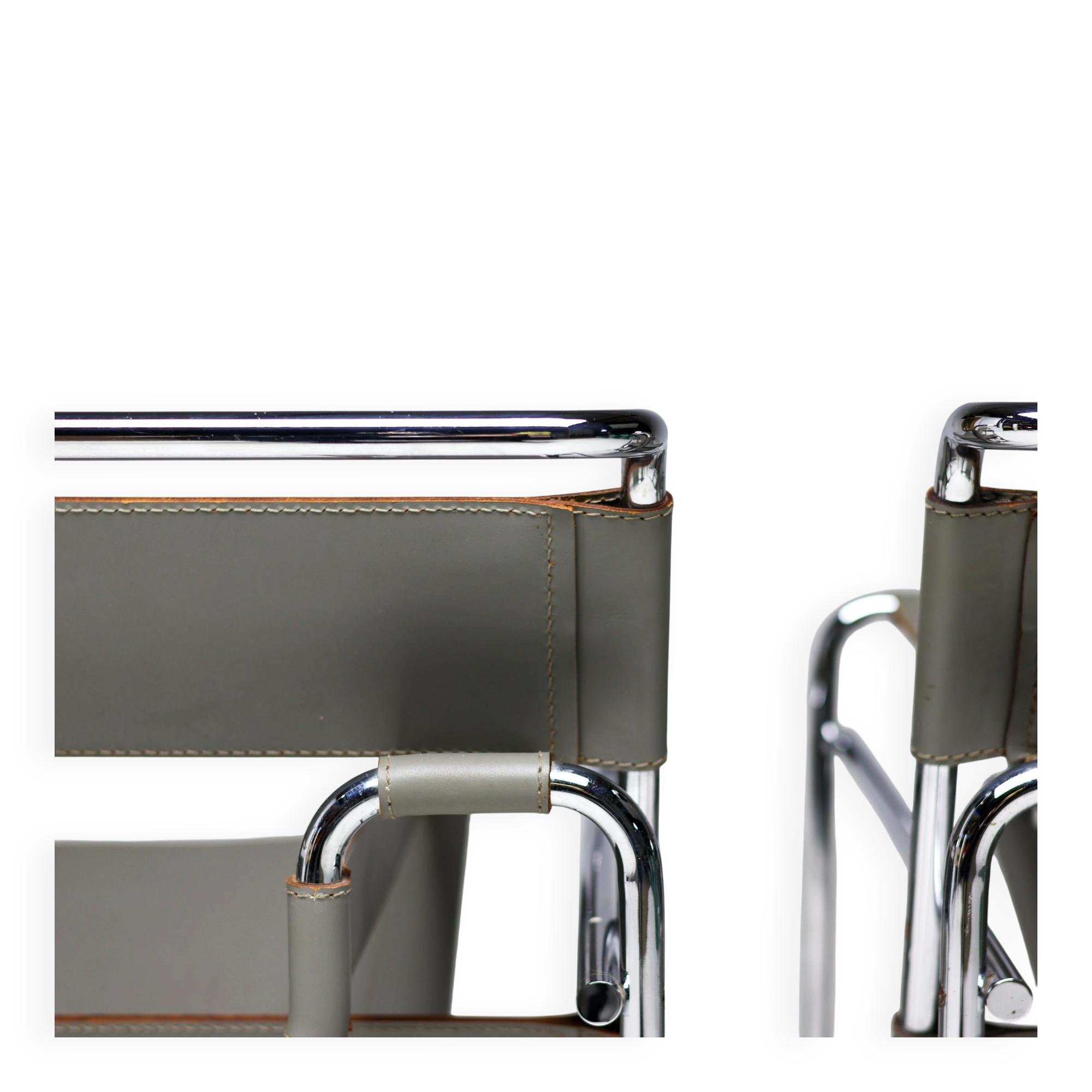 Wassily chair in grey leather by Marcel Breuer for Gavina, 1960, signed.
