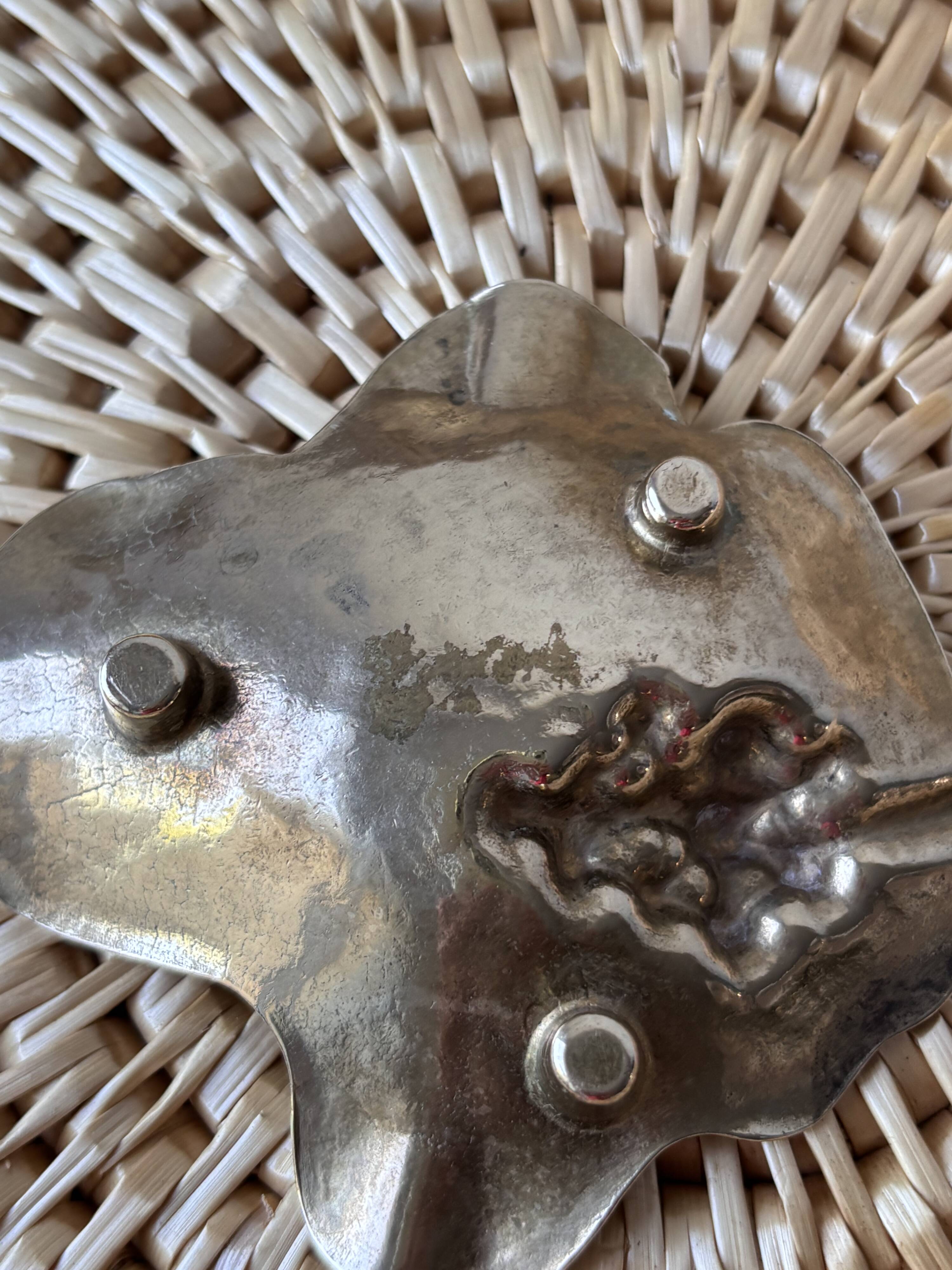 Silver-plated catchall - vine leaf with bunch of grapes