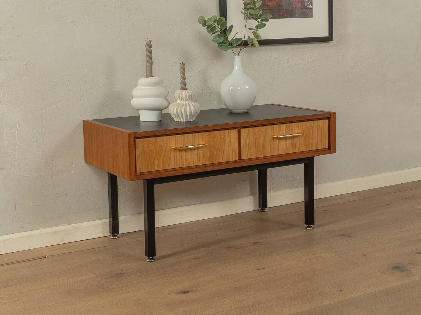 Commode des années 1960, table console