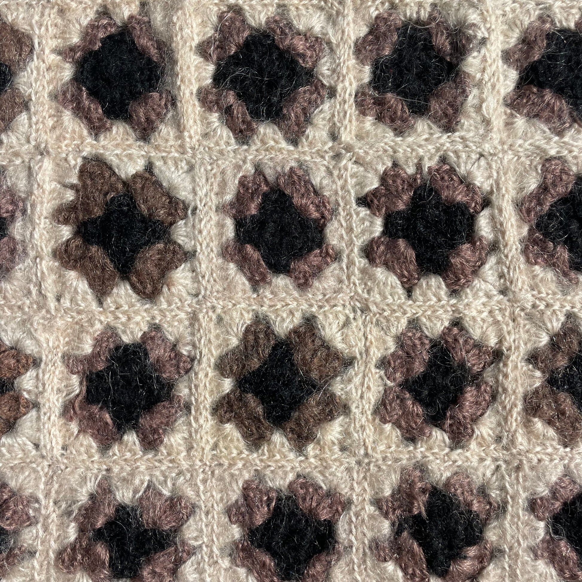 Crochet blanket in wool 1m x 1m