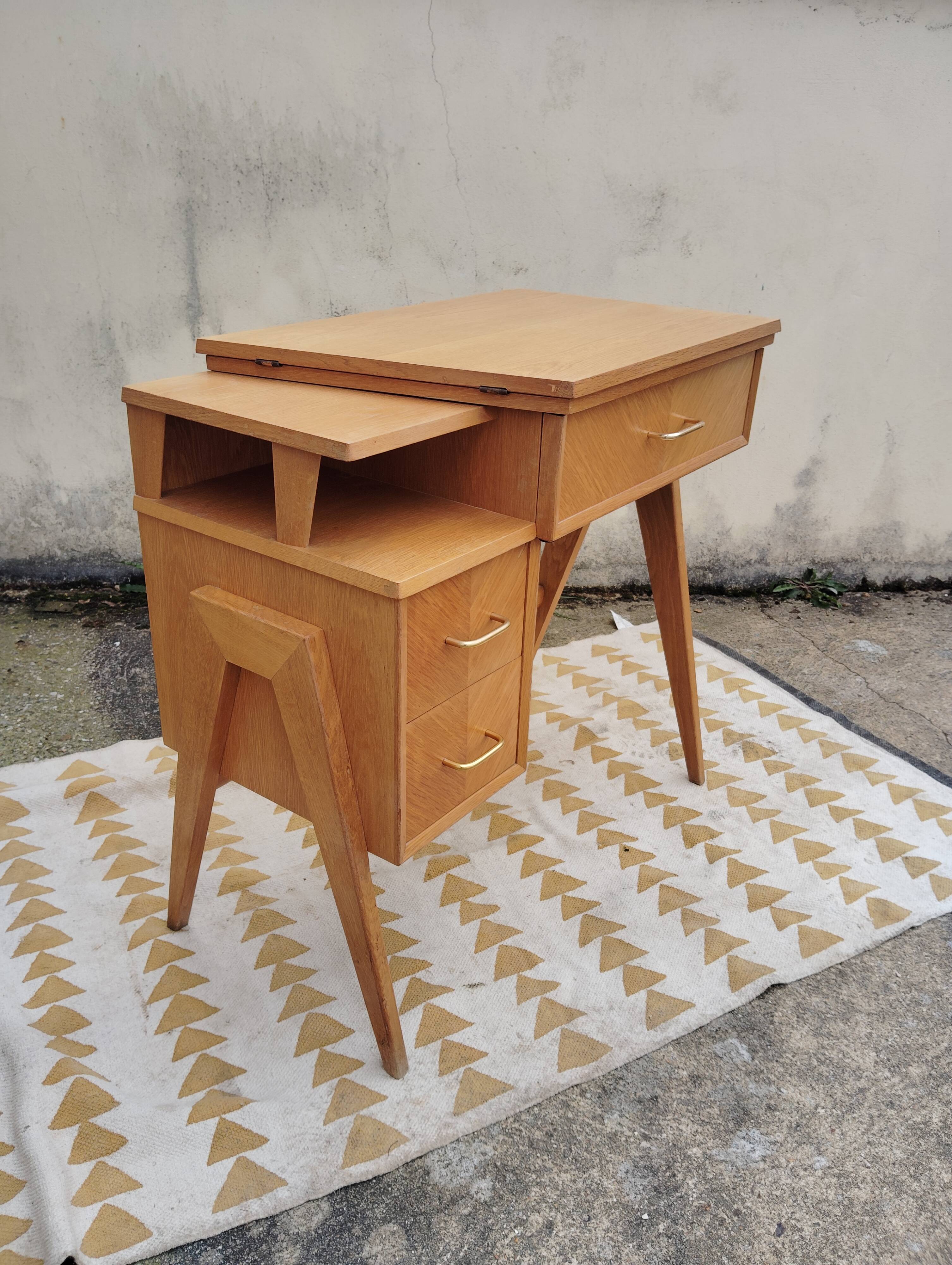 Scandinavian desk based on a Singer piece of furniture.