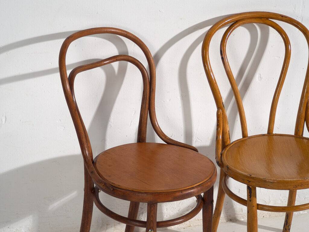 Anciennes chaises Thonet (c.1920). Ensemble de 2 pièces #6