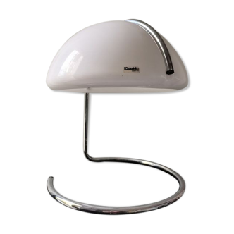 Conchiglia table lamp by L. Massono e l Buttura for iGuzzini