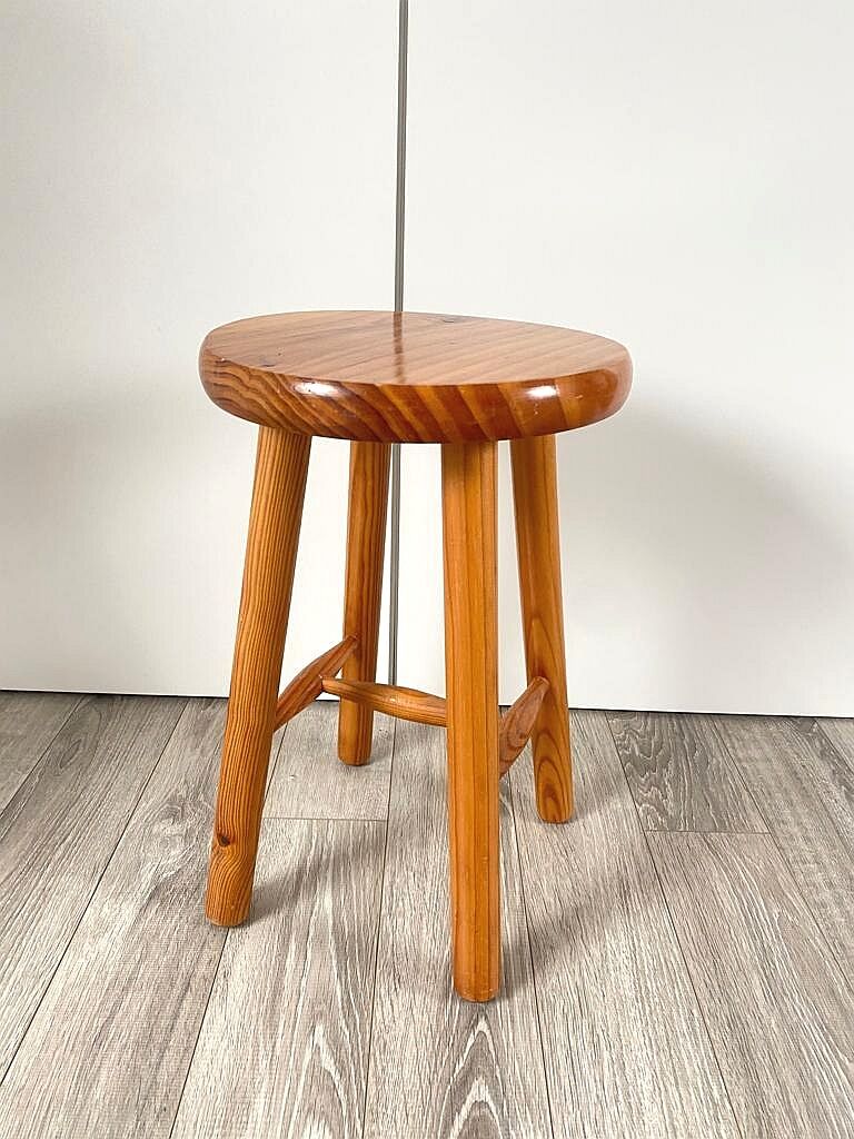 Pine tripod stool