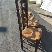 Série de 4 chaises en chêne à haut dossier
