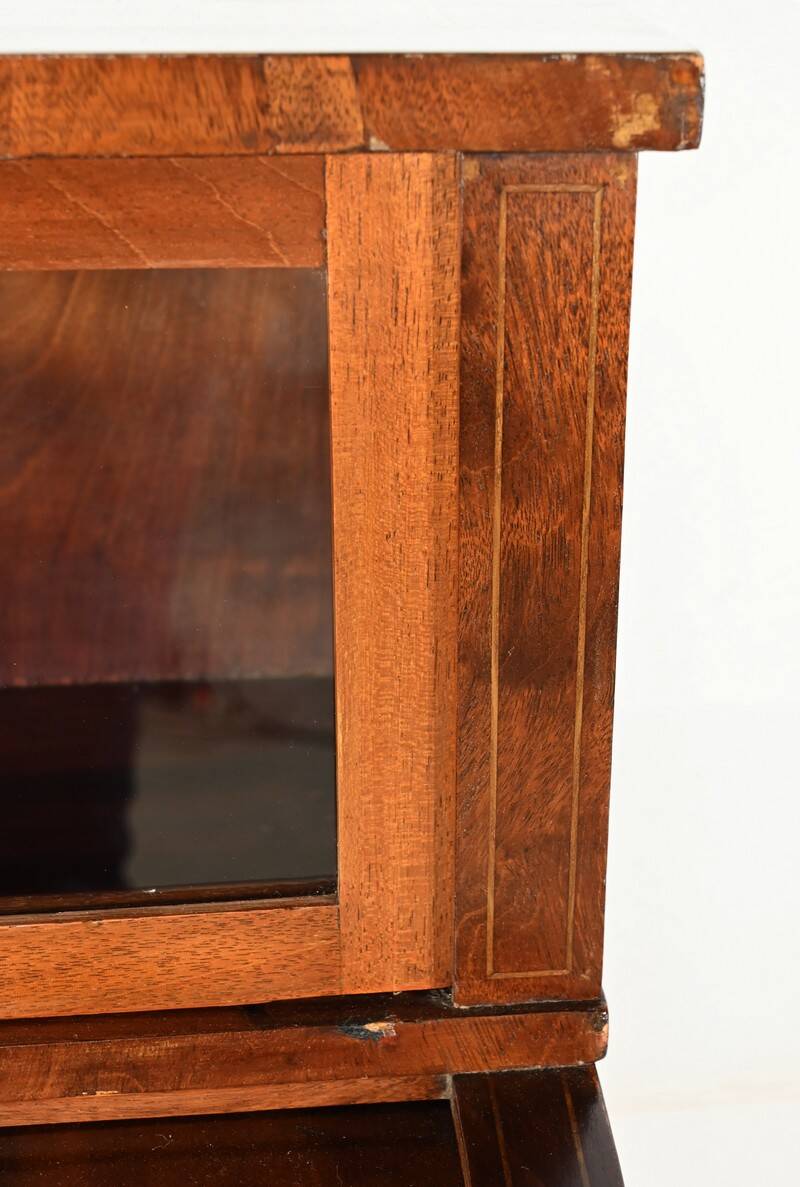 Small Bonheur du Jour Mahogany Desk, Louis XVI / Directory style – Early 20th century