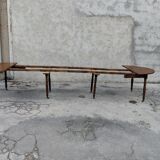 Extending table with 8 legs