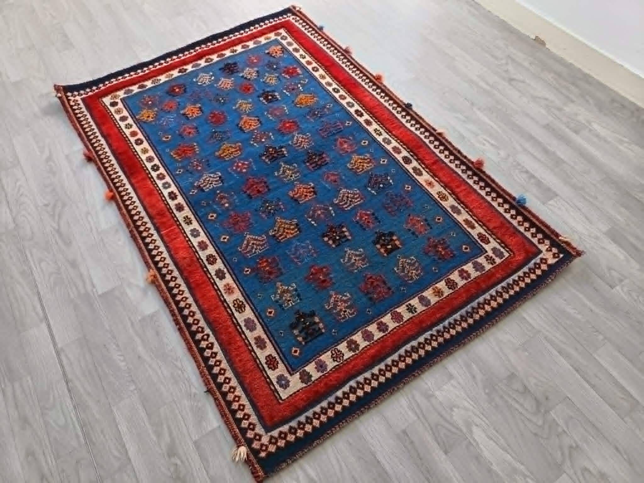 Handmade Qashqai Persian rug