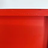 Tomado shelf