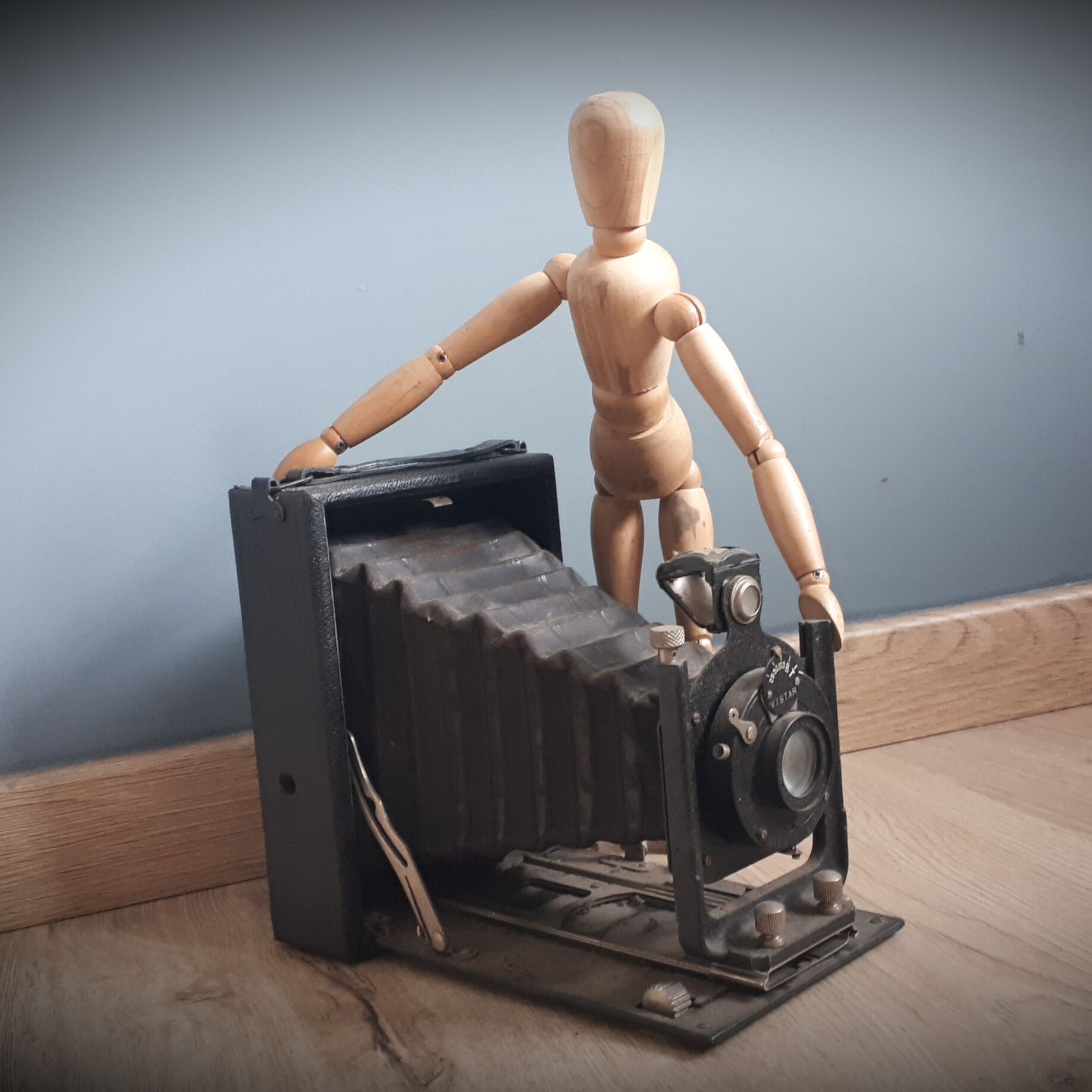 VISTAR bellows camera