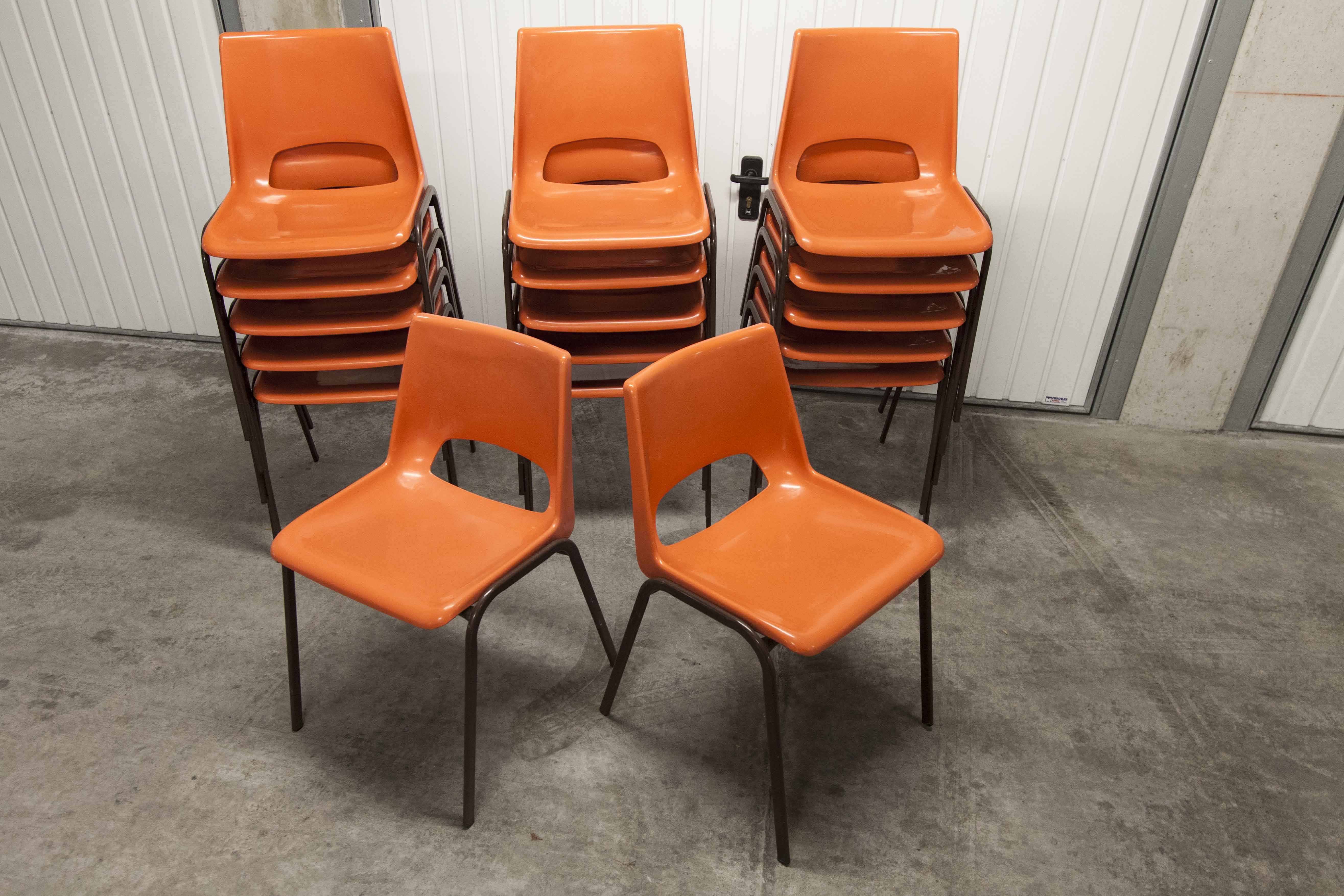 Set of 17 vintage orange chairs 1970