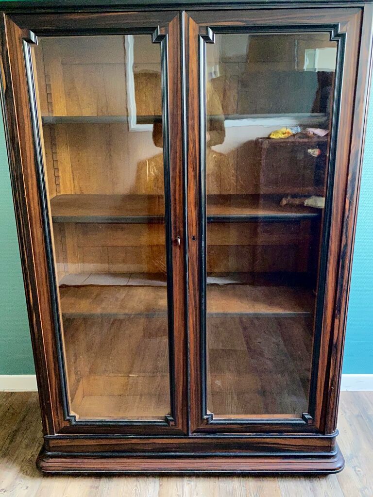 Macassar Ebony Art Deco showcase