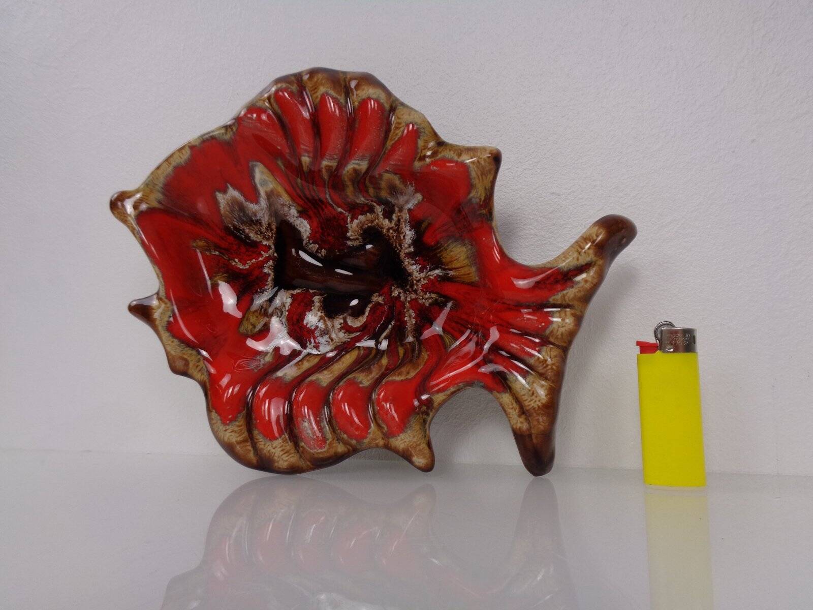 French studio ceramic bowl with fish from Vallauris, 1970s