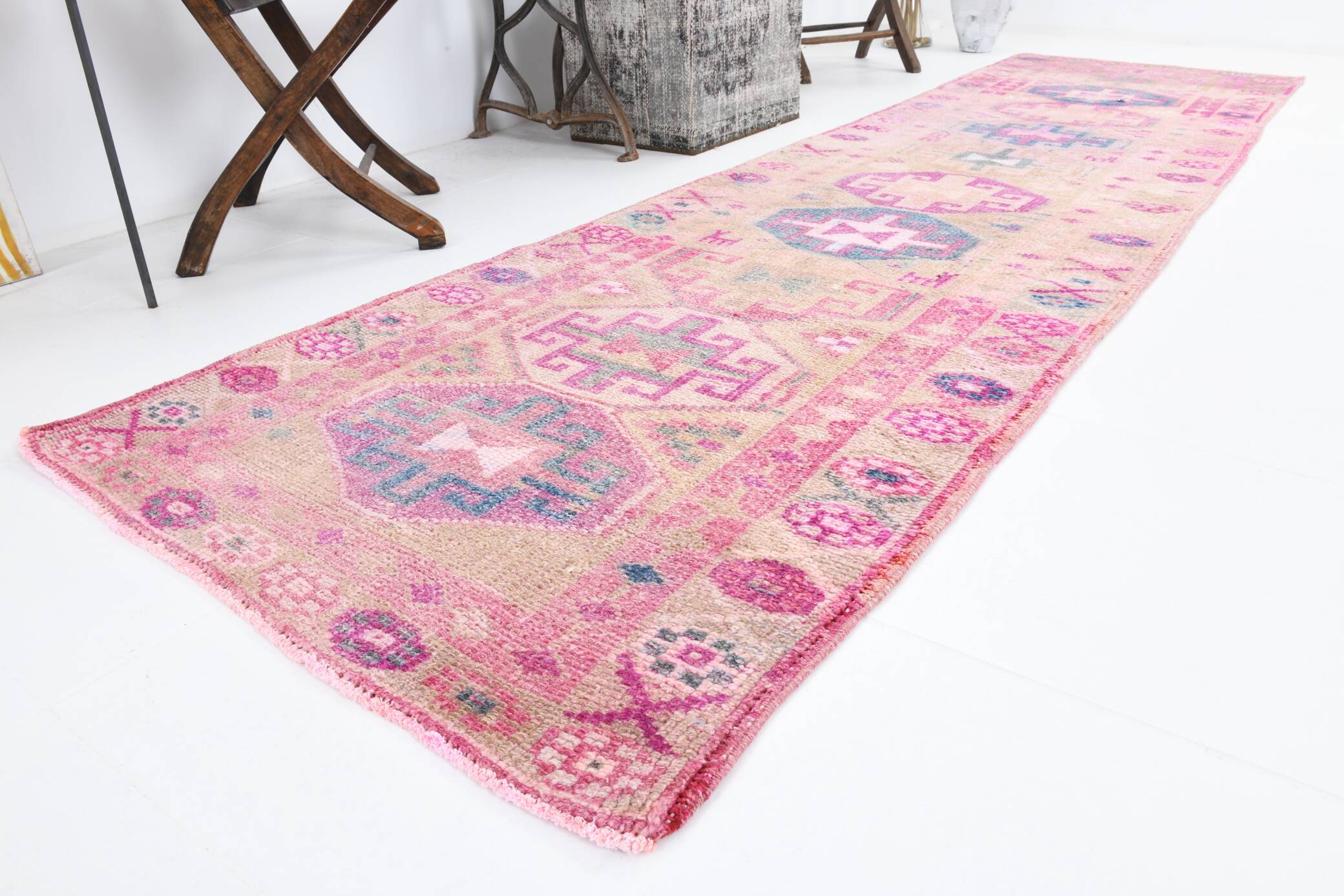 3x10 Rug For Hallway Pink Vintage Runner Rug, 85x318Cm