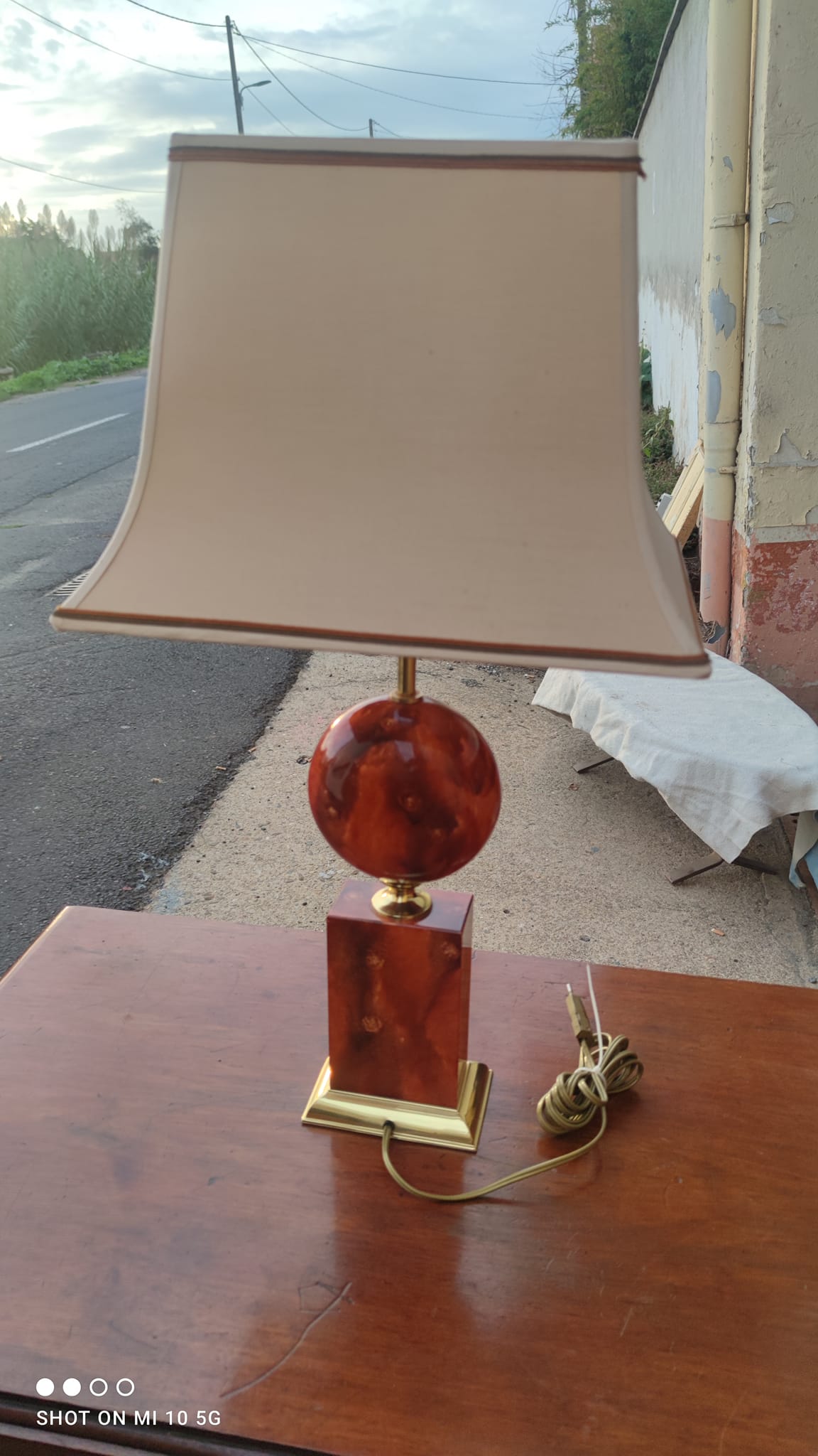 Lamp circa 1970 in iron and lacquered wood as well as bronze