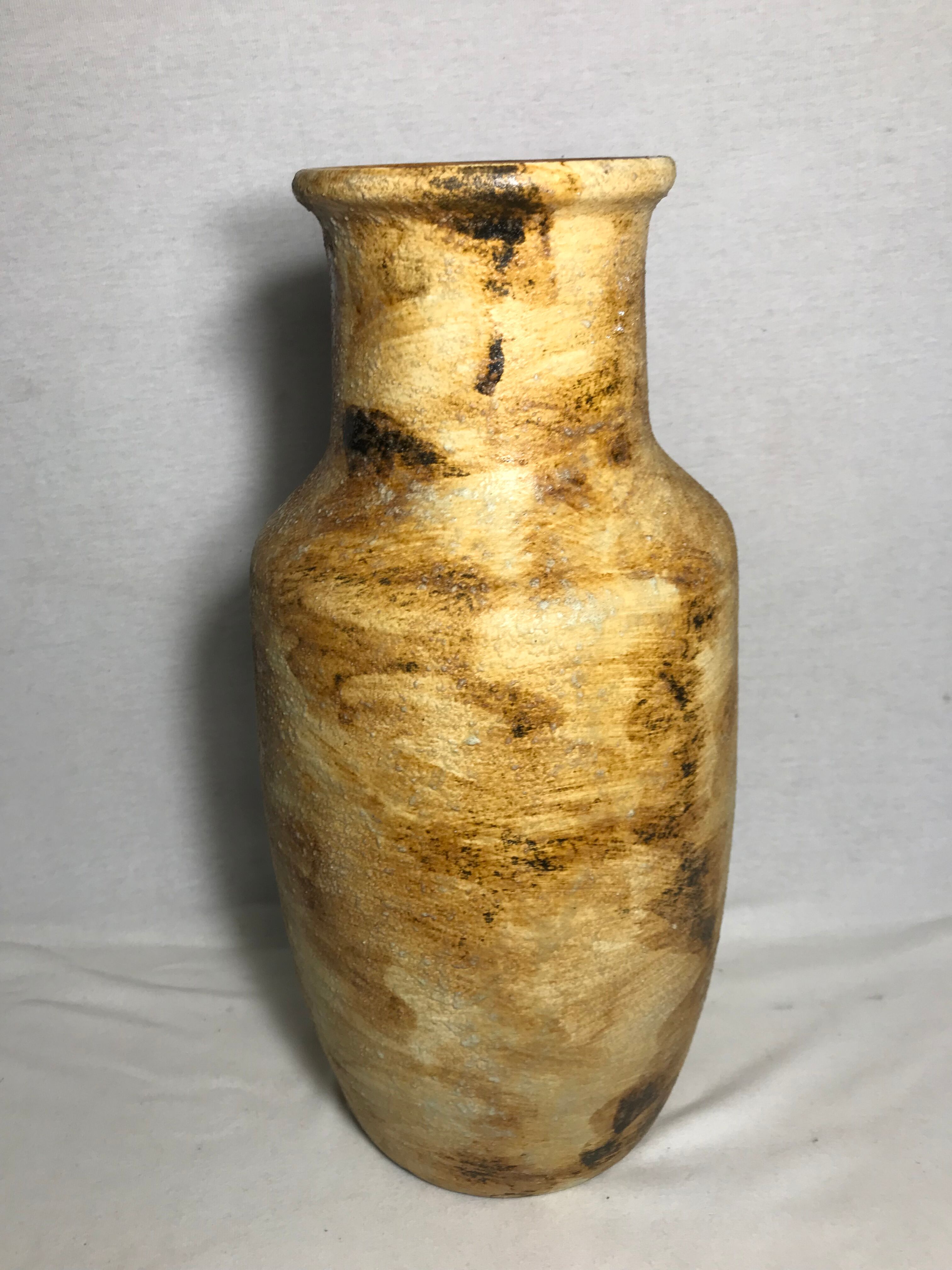 Former St Clement ceramic vase
