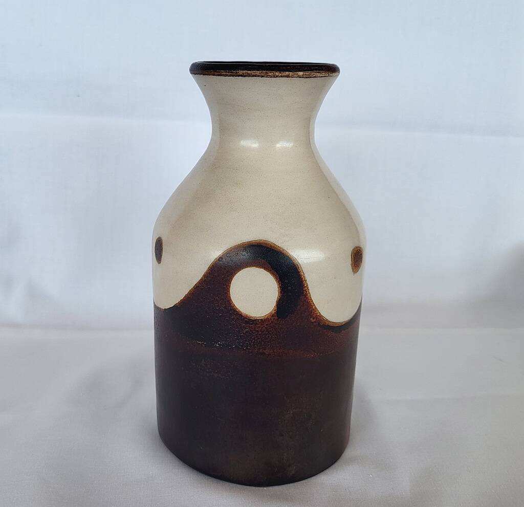 Peruvian Chulucanas Ceramic Vase Brown Beige Signed Vintage