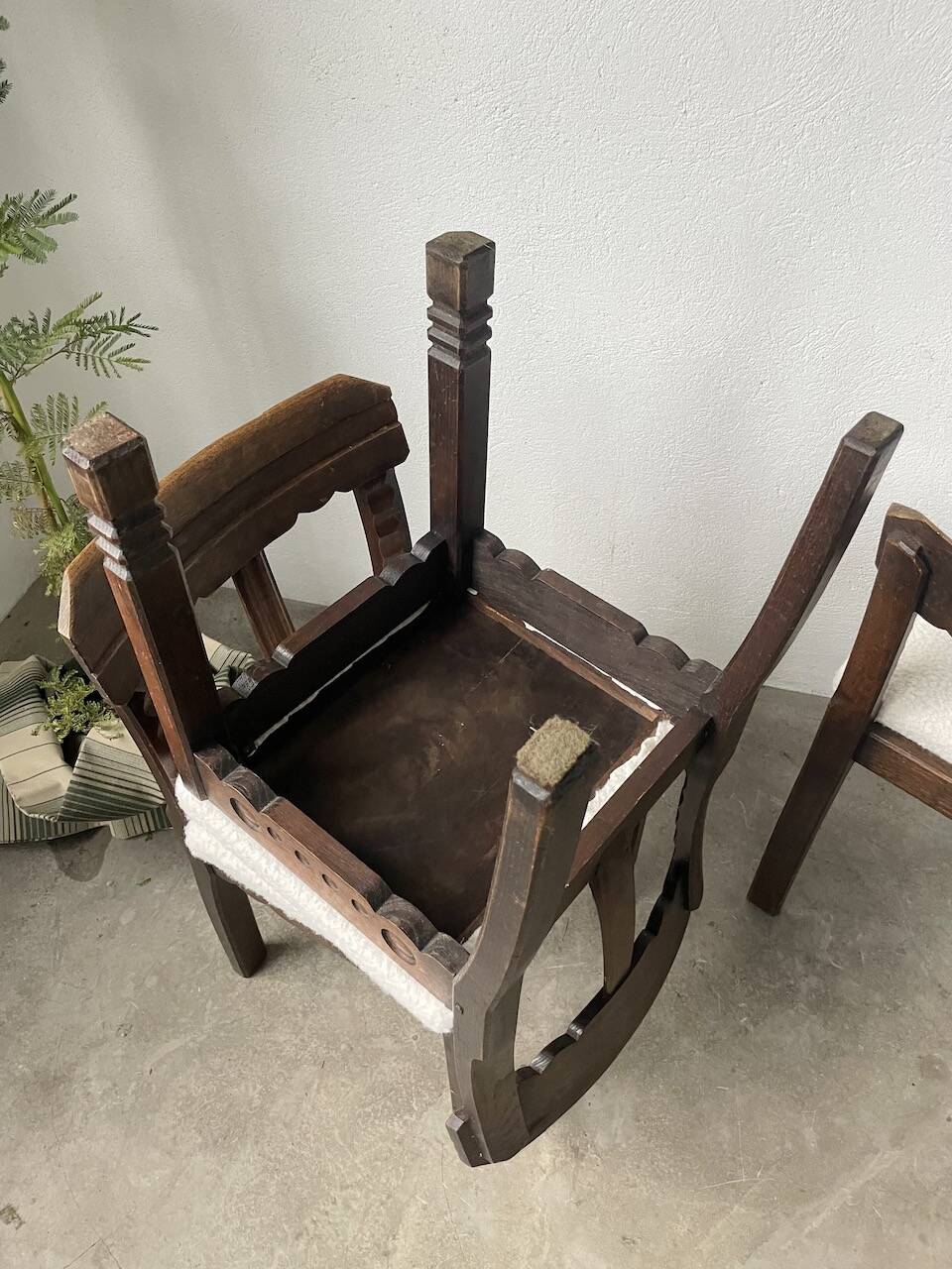 Set of 6 brutalist chairs from the 1940s