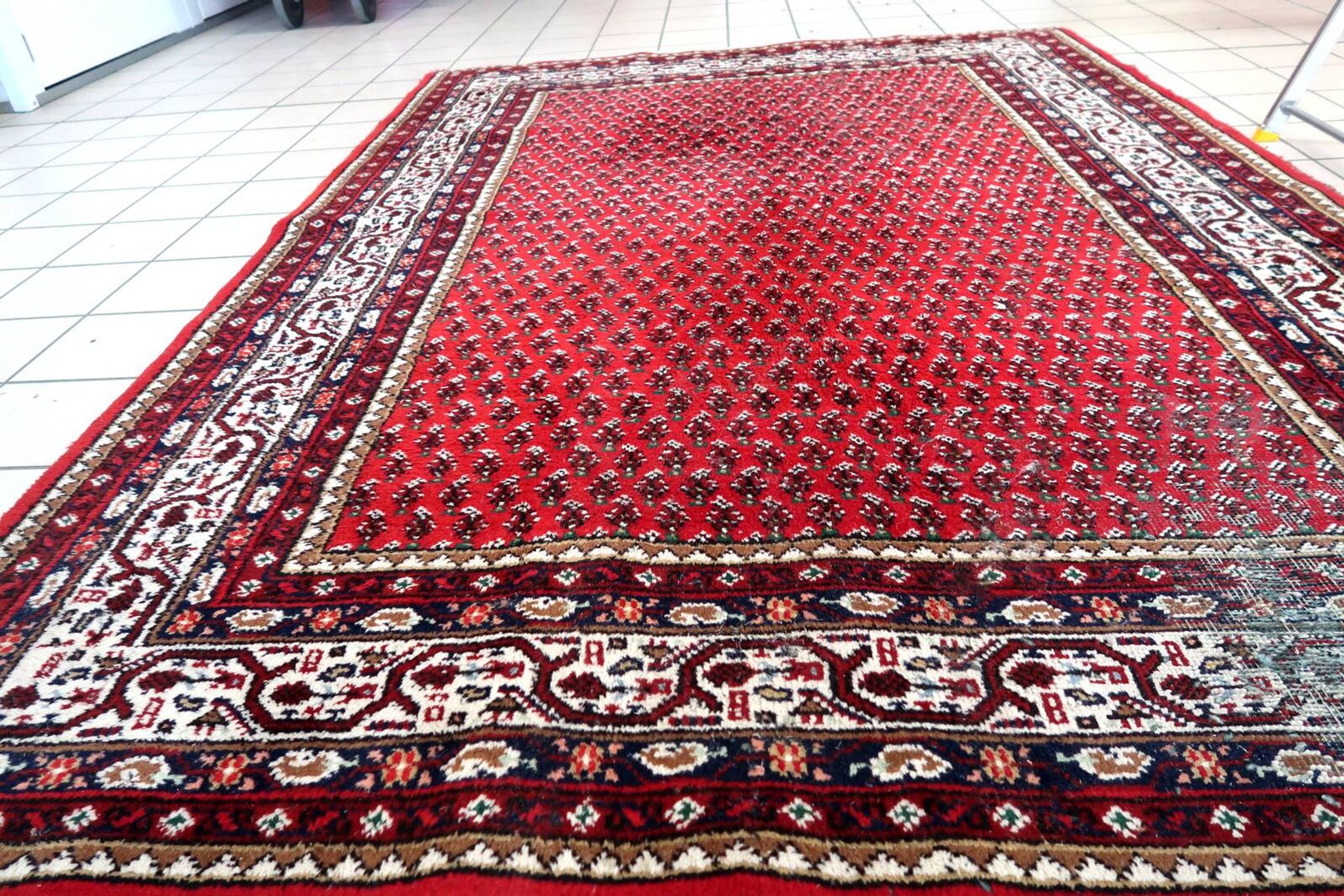Tapis Vintage Seraband Fait Main en Laine – 174 x 240 cm