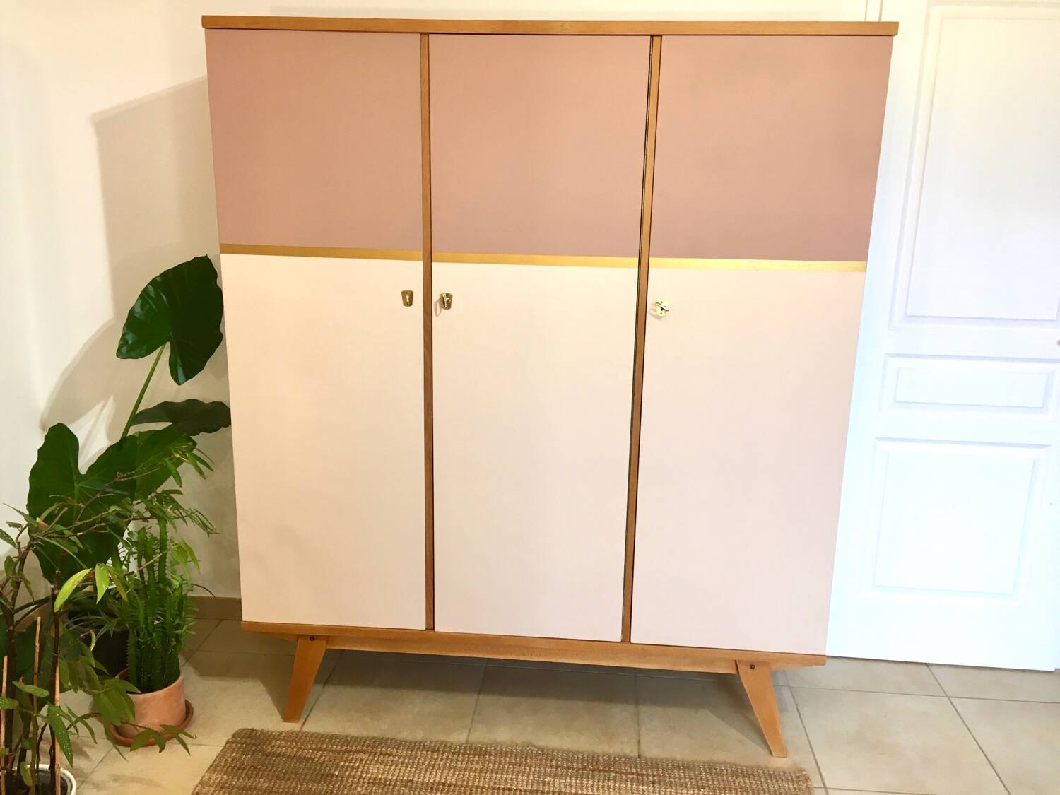 3 door wardrobe 70's