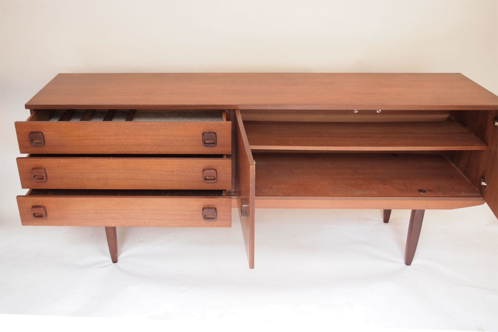 Sideboard scandinavian handles vintage 50s