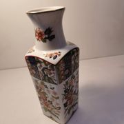 Vintage Japanese porcelain vase Imari floral cobalt red green