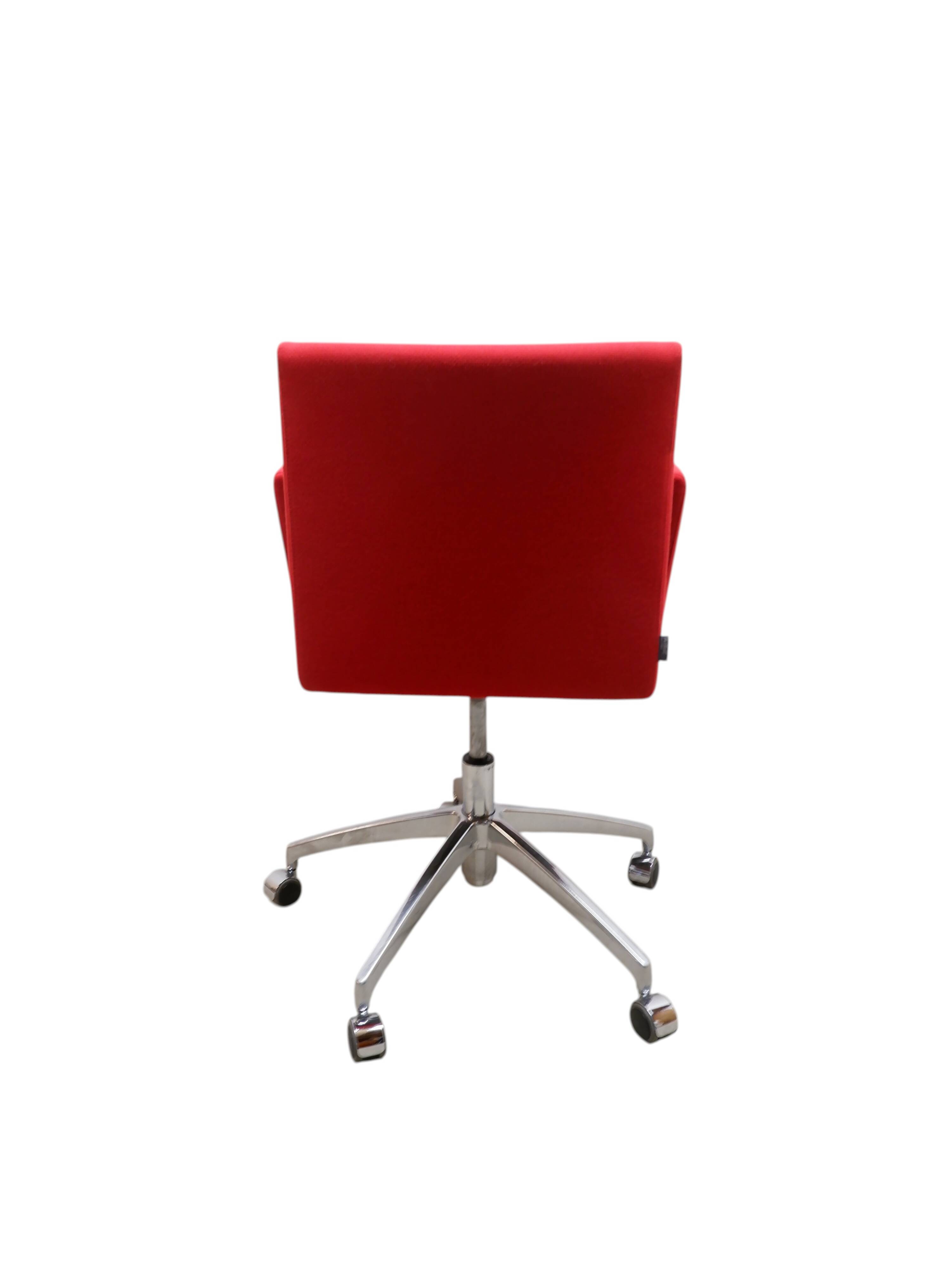 Artifort Paco office chair