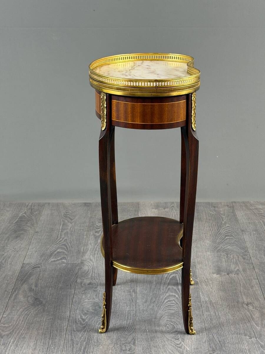 Louis XVI style gueridon in mahogany and gilded bronze, 20th century