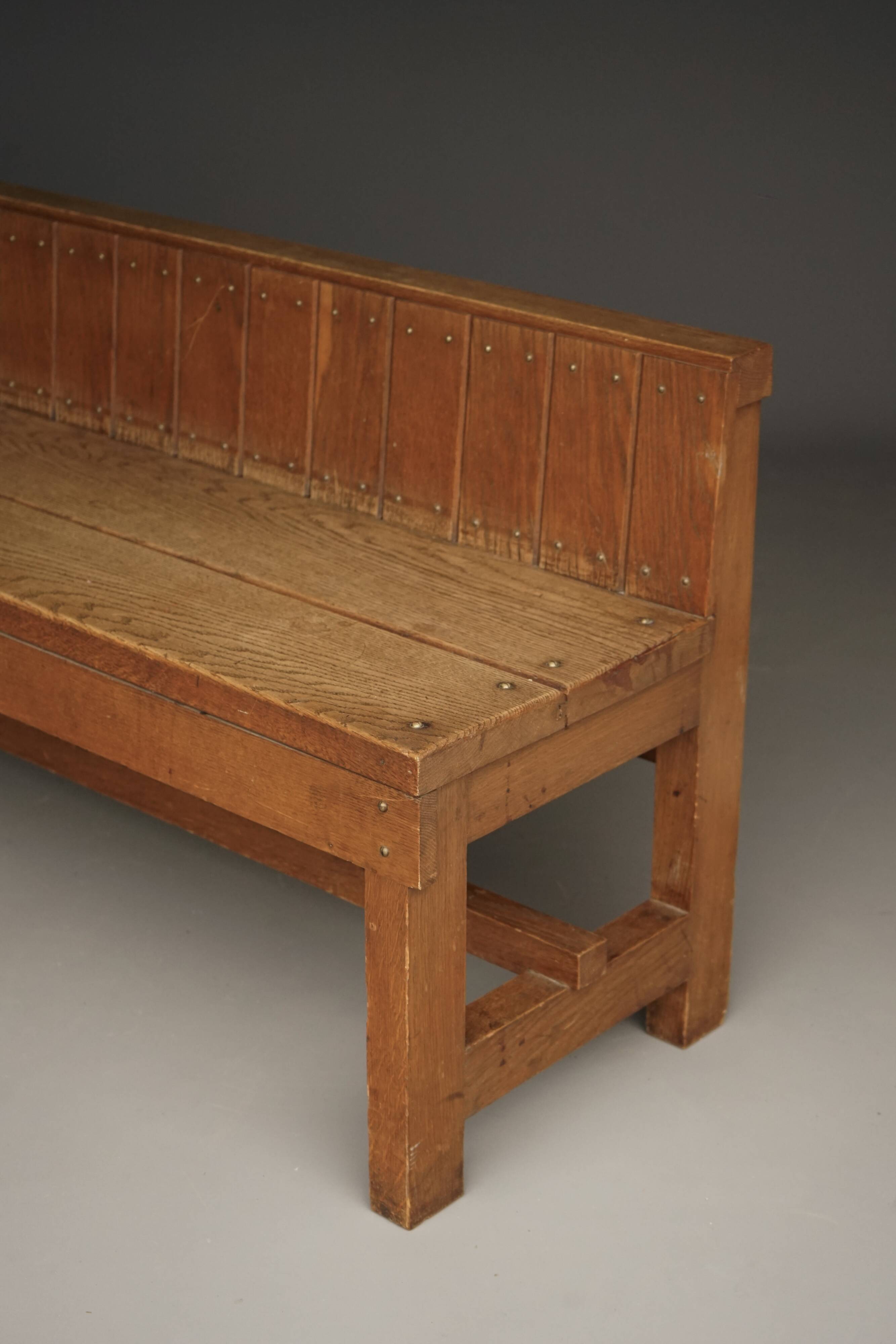 Dutch Traditionalist oak bench, Delft School. 1920s