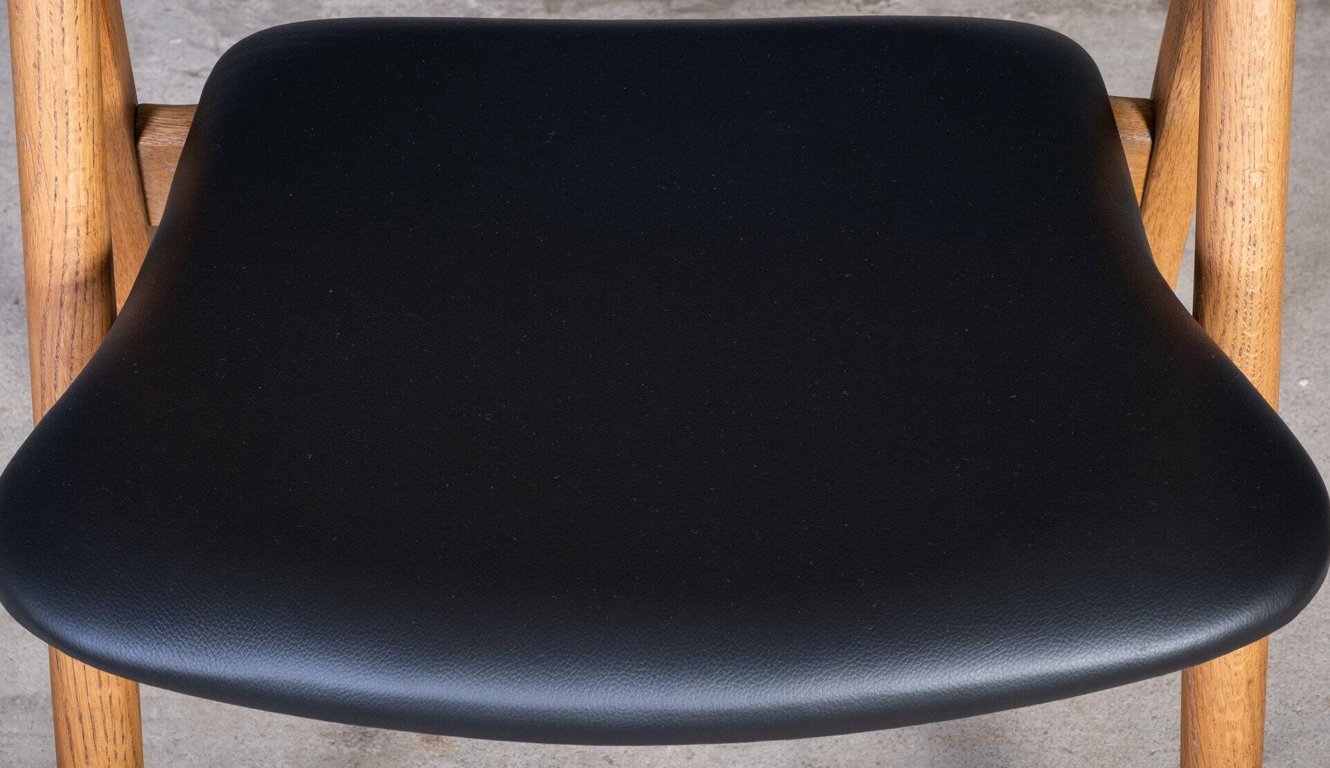 CH29 Sawbuck chair by Hans J. Wegner for Carl Hansen & Søn, 1960s