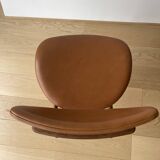A Set of 5 HOUSE OF FIN JUHL CHAIRS - 108 AND 109 - WALNUT AND LEATHER